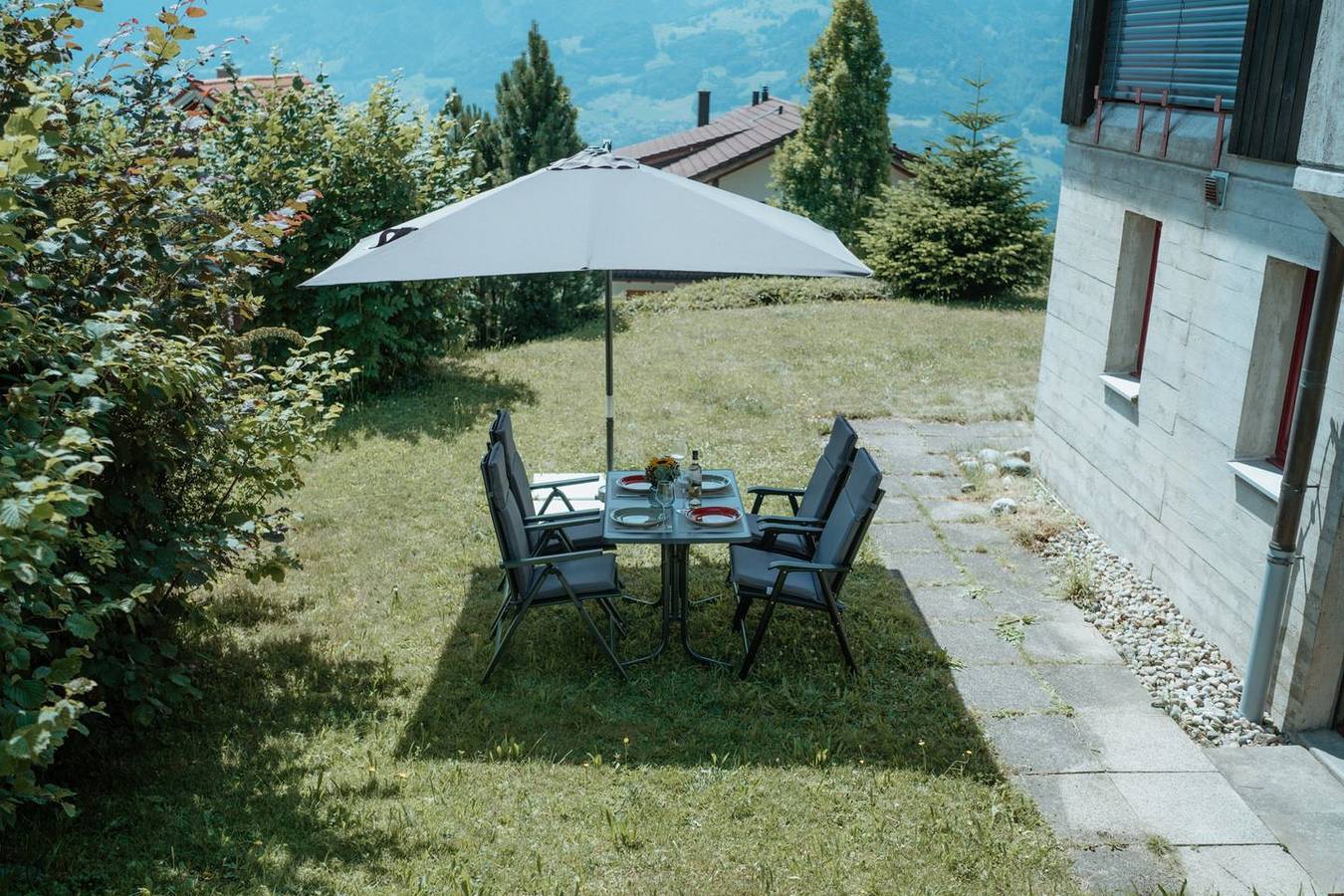 Ganze Wohnung, Apartment Kleines Daheim – Die ideale moderne Ferienwohnung mit kleiner Gartenoase in Amden, Walensee
