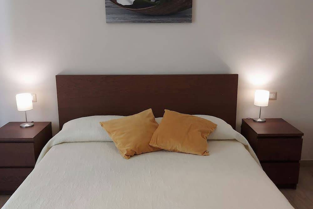 Entire apartment, Apartment Sole • Sapore di Mare Holidays ~ Maiori in Maiori, Amalfi Coast