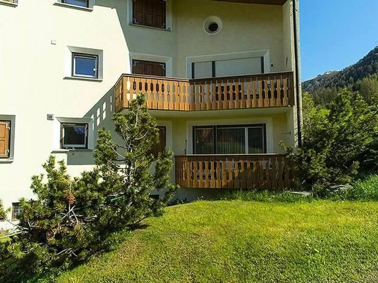 Ganze Wohnung, 1 Ausstellung 3 Personen in Pontresina, Sankt Moritz