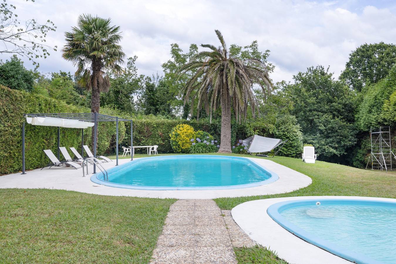 Chalet rustique et cosy avec piscines, Wi-Fi et climatisation in Cambre (La Corogne), Costa de Galicia