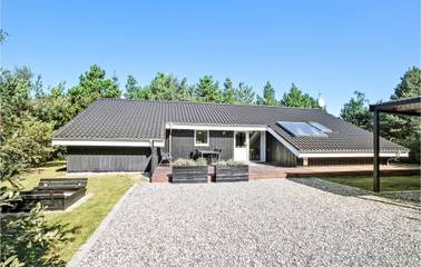 Ferienhaus für 10 Personen, mit Terrasse und Sauna sowie Whirlpool in Tranum Strand