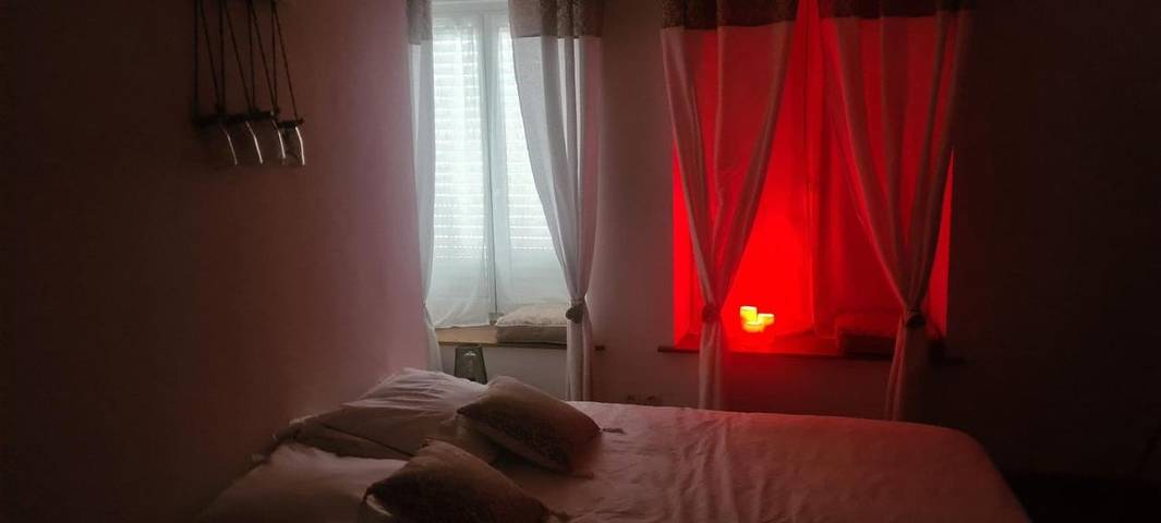 Gîte pour 4 personnes, avec jacuzzi et terrasse, animaux acceptés à Champ-du-Boult - 2