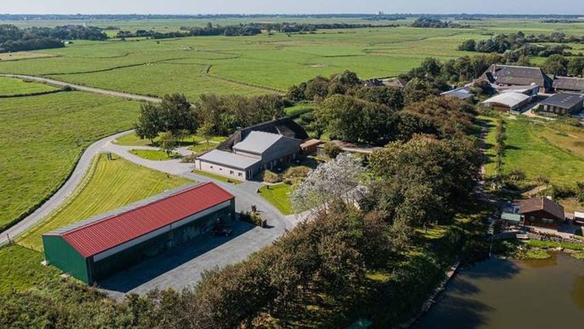 Ferienhaus für 24 Personen, mit Garten und Sauna, mit Haustier in Tating
