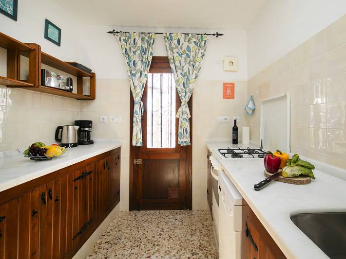 Ferienhaus für 4 Personen, mit Terrasse und Garten in Calpe - 4