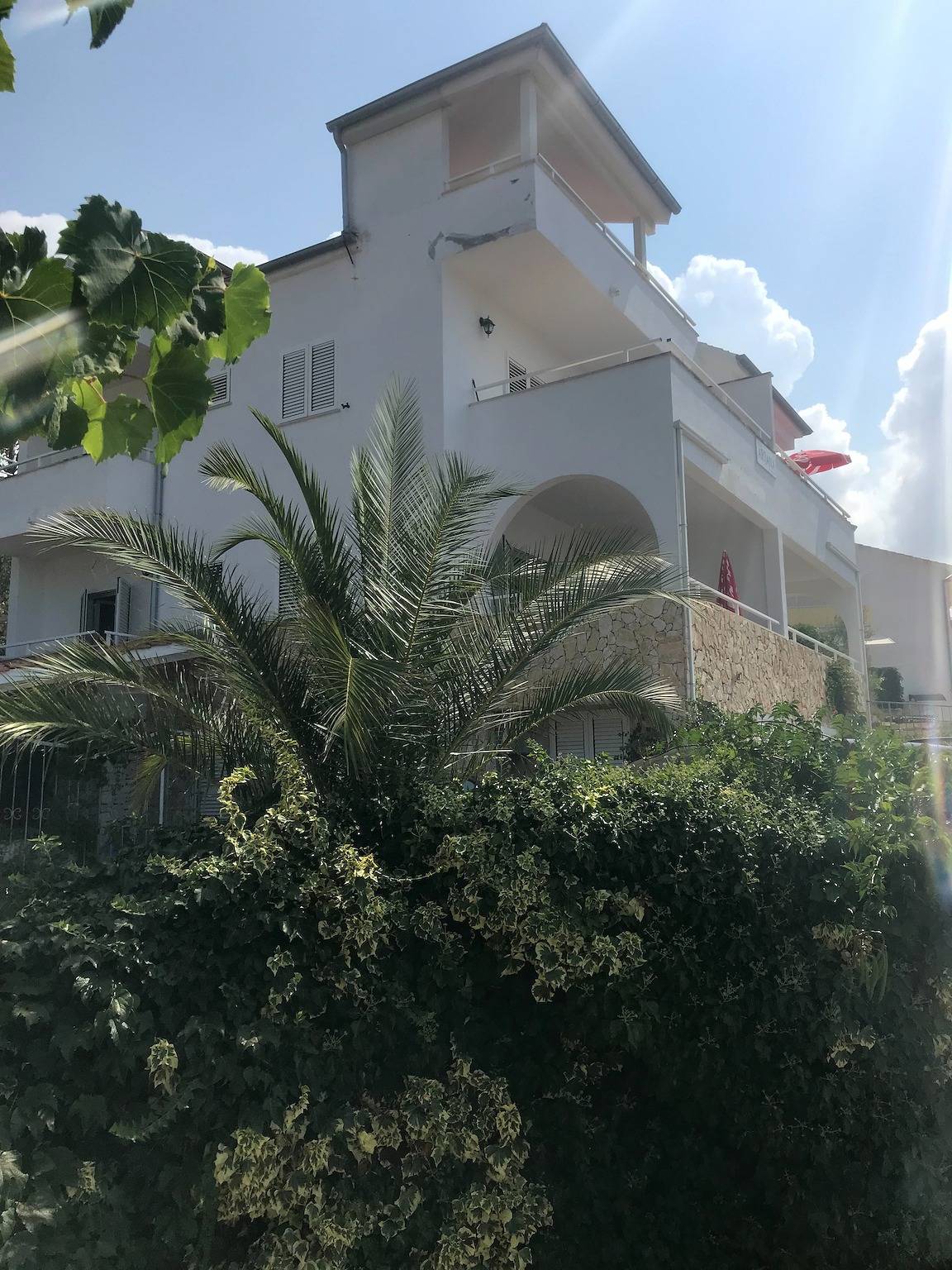 Ganze Wohnung, 1-Zimmer-Ferienwohnung mit Terrasse und Meerblick Primosten A-15704-a in Primošten, Šibenik-Knin
