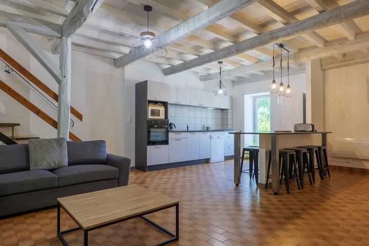 Gîte pour 7 personnes, avec jardin à Joyeuse - 3