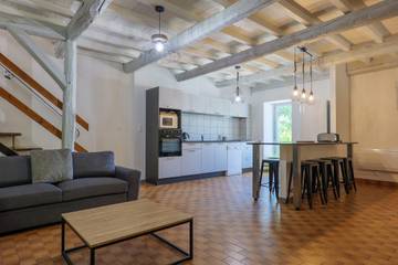 Village Vacances pour 7 Personnes dans Joyeuse, Auvergne-Rhône-Alpes, Photo 2
