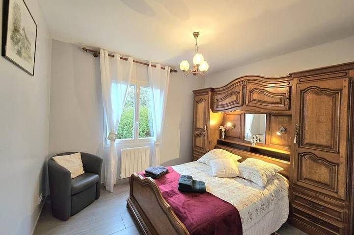 Gîte pour 5 personnes, avec jardin à Champcevinel - 4