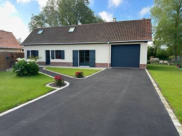 Gîte pour 6 personnes, avec jardin et terrasse à Favières