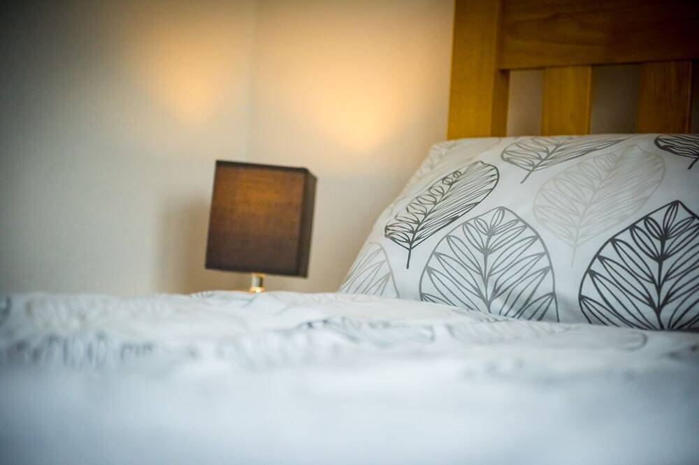 19th Century Fisherman's Cottage close to Porthleven Harbour and beach in Porthleven, Cornwall