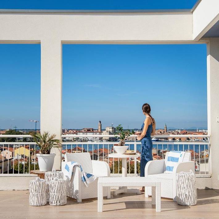 Hôtel pour 2 personnes, avec Balcon et Jacuzzi ainsi que Terrasse et Sauna à Chioggia