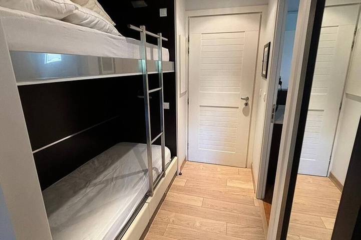 Entire apartment, Porto Vecchio - Studio, 4 pers, swimming pool, direct Santa Giulia beach access in Santa Giulia, Porto-Vecchio