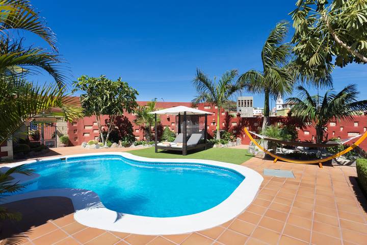 Casa rural para 10 personas, con piscina y jardín, Familias con niños en Los Silos - 3