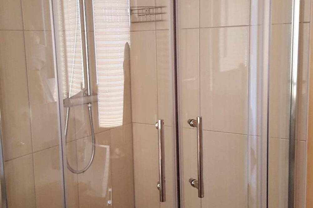 Ganze Wohnung, Ferienwohnung Friedrich - Appartement/Fewo,Dusche oder Bad, Wc, 1 Schlafraum in Mölln, Kreis Herzogtum Lauenburg