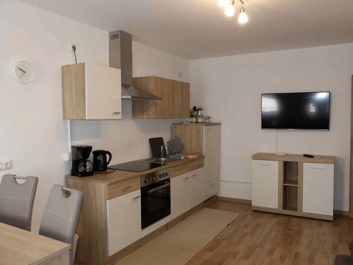 Ganze Wohnung, Fewo Zum Kuhturm - Ferienwohnung im 2. Stock, 70 qm, neu renoviert, in zentraler Lage in Legoland Deutschland, Günzburg