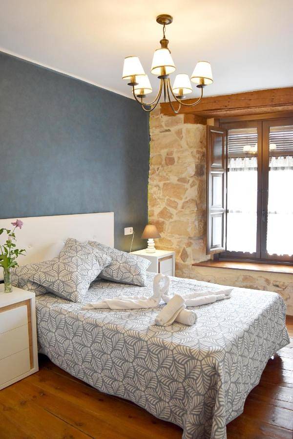 Casa Rural Pinares De Soria in Molinos de Duero, Provincia de Soria