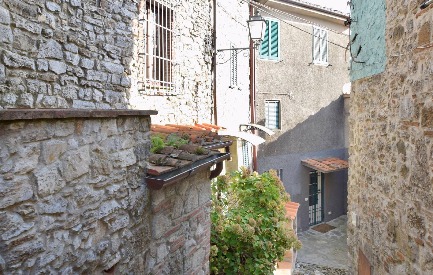 Appartamento intero, Accogliente appartamento con giardino e WiFi, vicino al fiume e al ristorante in Camaiore (Toscana), Riviera Toscana