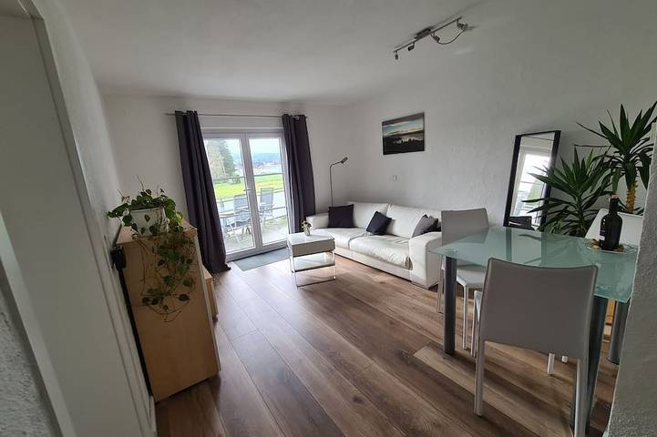 Ferienwohnung für 3 Personen, mit Balkon, mit Haustier in Reichenau