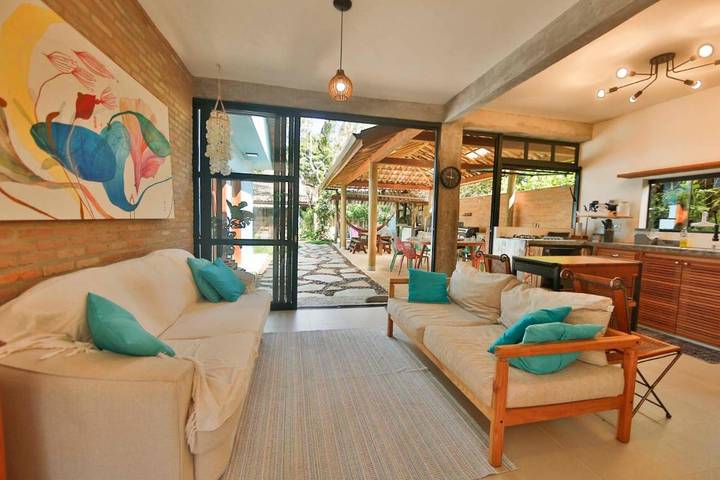 Casas e apartamentos de temporada para 13 pessoas, com vista e jardim, com animais de estimação em Picinguaba