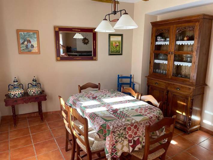 Casa rural para 6 personas, con jardín y vistas en Yunquera - 3