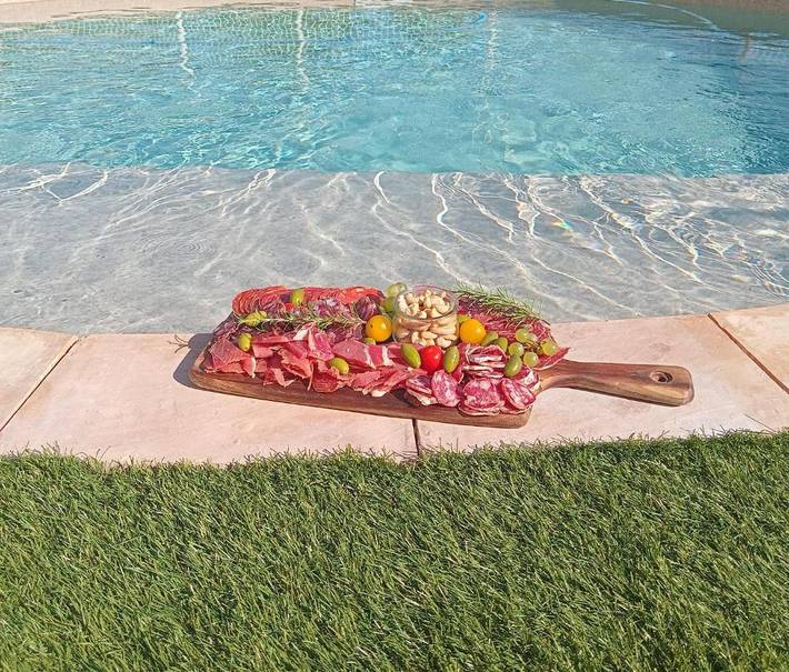 Gîte pour 2 personnes, avec jardin ainsi que piscine et terrasse à Plaissan - 2