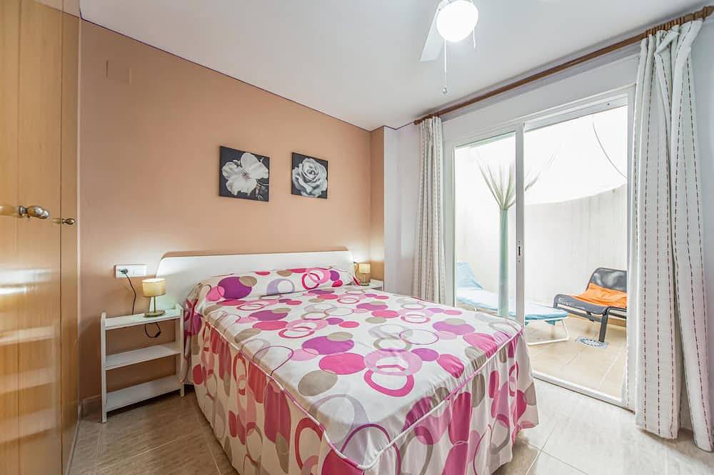 Apartamento entero, Acogedor apartamento de 1 dormitorio en. in Miramar, Costa de Valencia