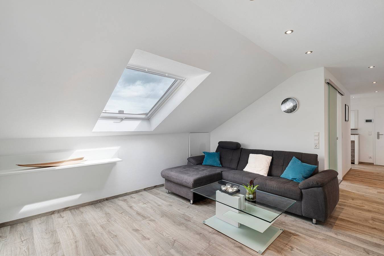 Ganze Wohnung, Apartment „Conny“ mit Bergblick, Balkon und Wlan in Bühl, Nordschwarzwald