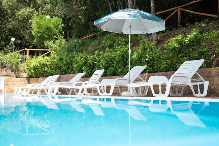 Camping für 4 Personen, mit Ausblick und Garten sowie Pool in Italienische Riviera - 4