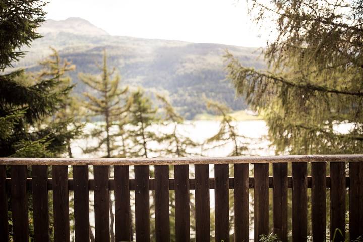 Chalet pour 4 personnes, avec Jardin et Vue sur le lac à Resia