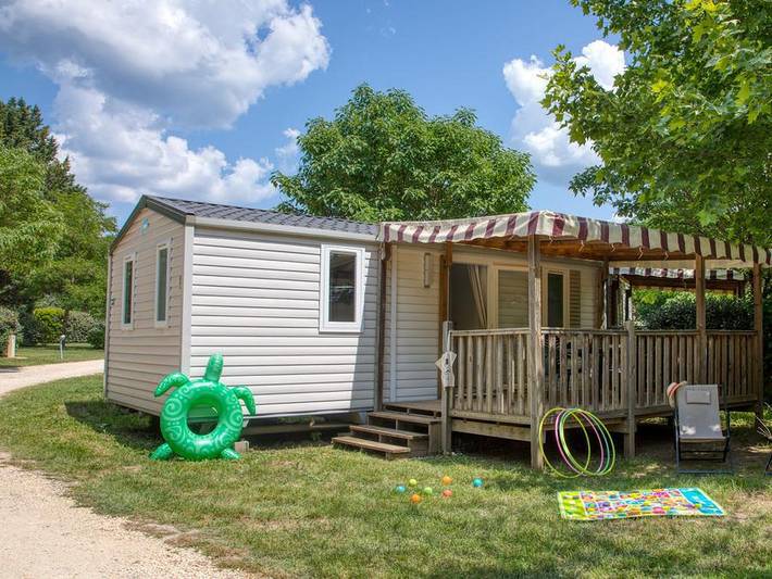 Flower Camping La Sagne  - Mobilheim 4 personen - Mobilheim Confort 30m² (2 Zimmer) - überdachte Terrasse 13m² + Tv 4 pers. in Vitrac, Périgord Noir