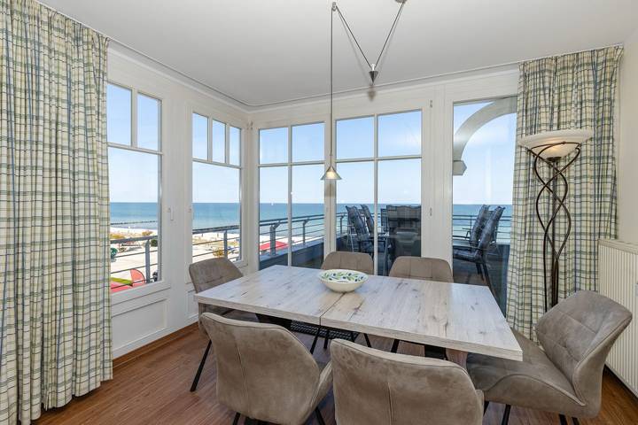 Ferienwohnung für 6 Personen, mit Balkon in Kühlungsborn