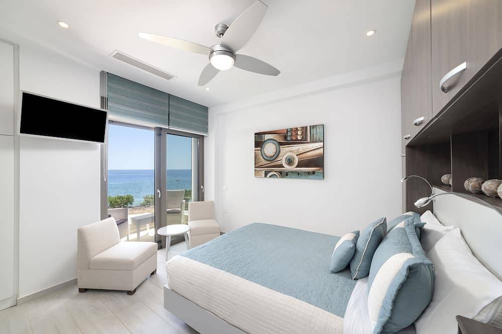 Ganze Wohnung, Luxus-Penthouse am Meer mit Panoramablick, eigenem Whirlpool und Grill in Koutsouras, Lasithi