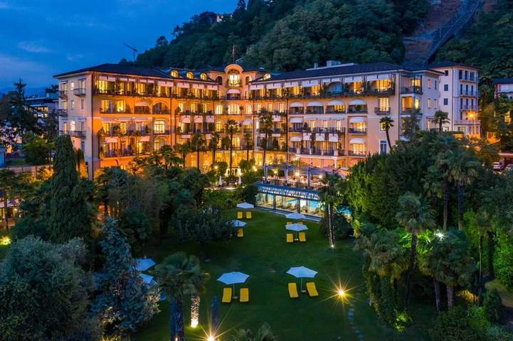 Hotel für 3 Personen, mit Balkon und Whirlpool sowie Terrasse und Garten