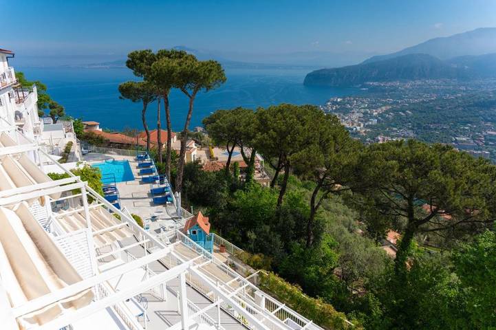 Ośrodek wypoczynkowy dla 2 osób, z Taras i Ogród oraz Basen w Sorrento
