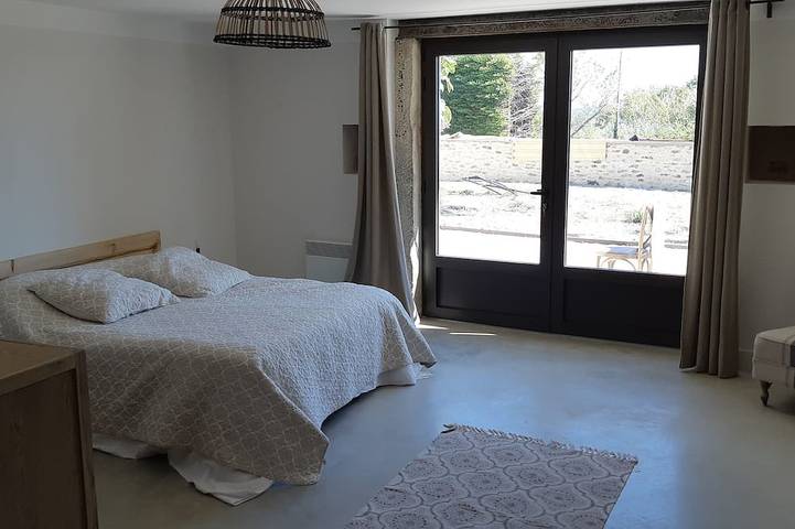 Location de vacances pour 10 personnes, avec terrasse et jardin à Taulignan - 2