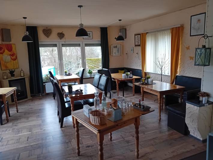 Pension für 2 Personen, mit Terrasse und Garten in Rengsdorf-Waldbreitbach - 2