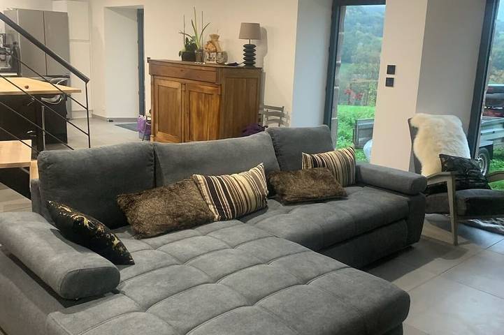Location de vacances pour 8 personnes, avec jacuzzi ainsi que terrasse et jardin à Lagleygeolle - 4