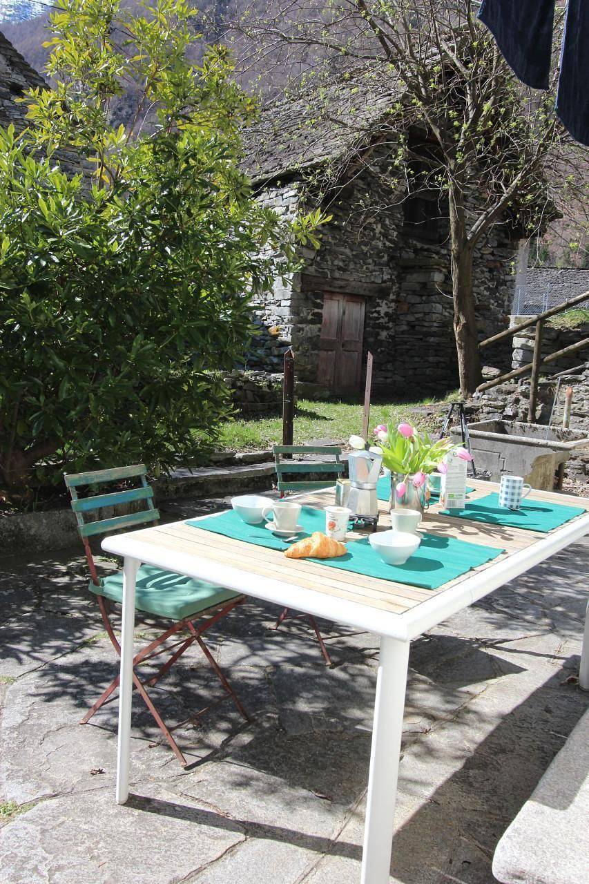 Eva-Ferienhaus in Brione, Tessiner Alpen