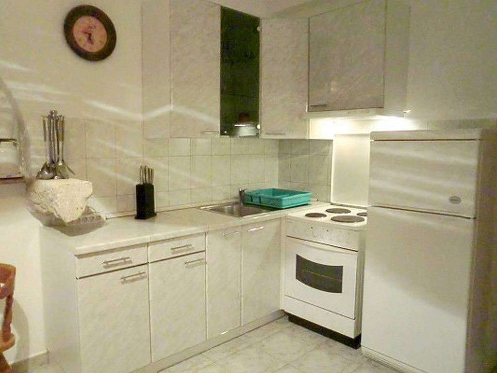 Ganze Wohnung, 1-Zimmer-Ferienwohnung mit Balkon und Meerblick Banjol, Rab A-16645-c in Plaža Banjol, Banjol
