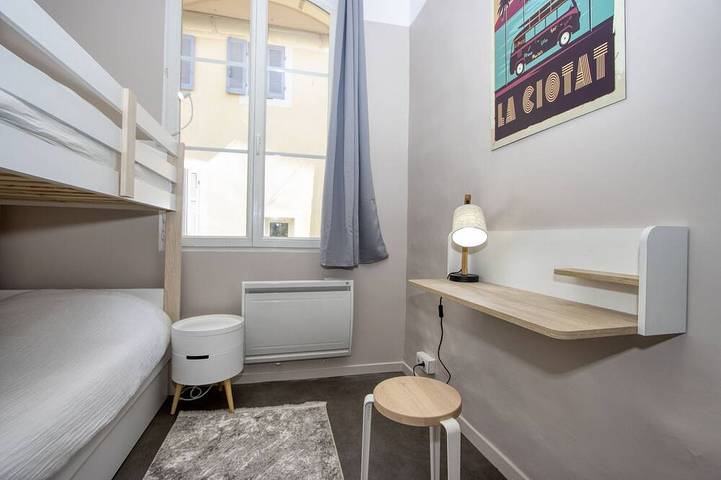 Gîte pour 6 personnes, avec jardin et terrasse dans Office de Tourisme de la Ciotat - 3