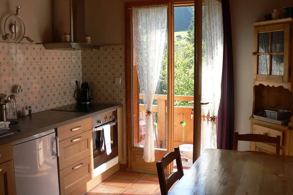 Charmant petit nid à la  montagne in Bellevaux, Région de Thonon-les-Bains