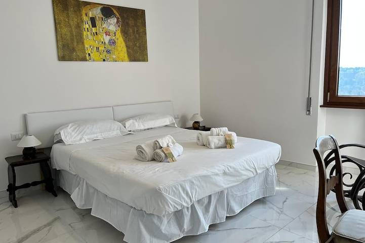 Ganze Wohnung, Drei Schlafzimmer, zwei Badezimmer in der Nähe der Petersdom-Gegend in Rom, Rom Provinz