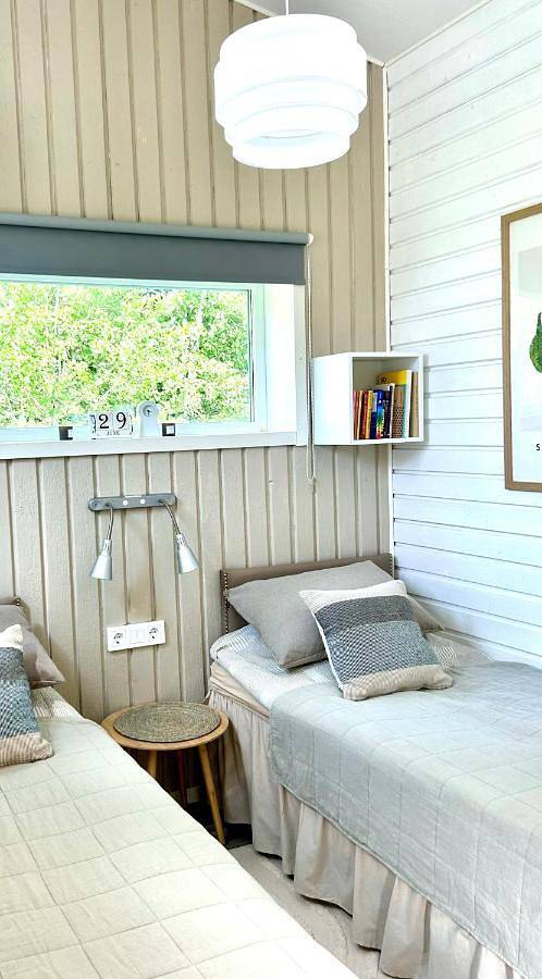 Location de vacances pour 2 personnes, avec vue et jardin dans Orebro