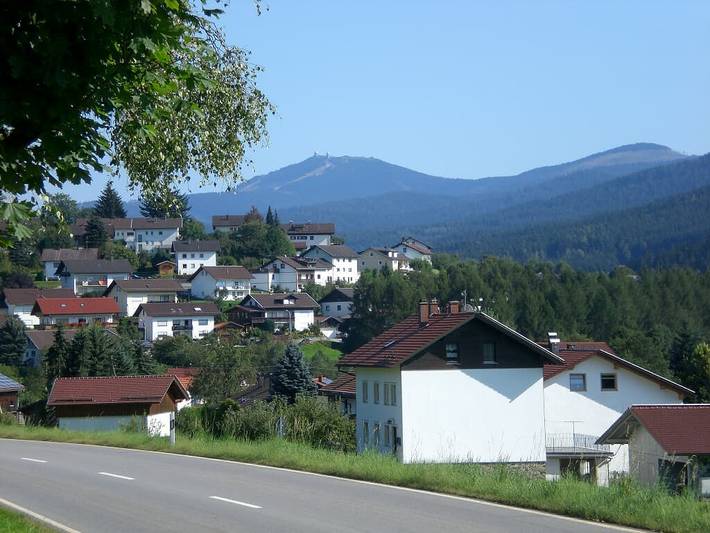 Ferienwohnung für 4 Personen, mit Balkon und Balkon/Terrasse sowie Garten in Lam