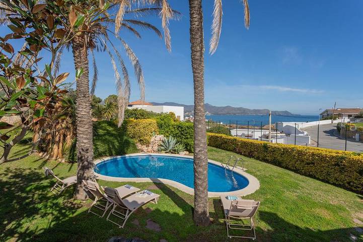 Villa pour 12 personnes, avec jardin et terrasse à El Port de la Selva