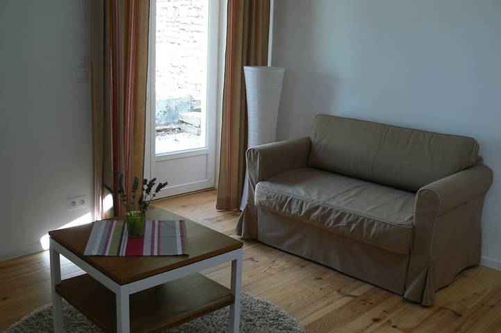 Gîte pour 3 personnes, avec terrasse à Montpellier-de-Médillan - 2