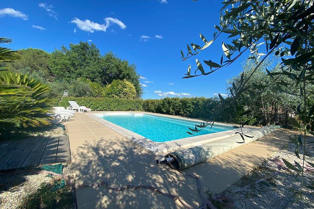 Casa Axaly Saint Martin d'Ardèche capacidad 12 personas con piscina in Saint-Martin-d'Ardèche, Gorges de l’Ardèche