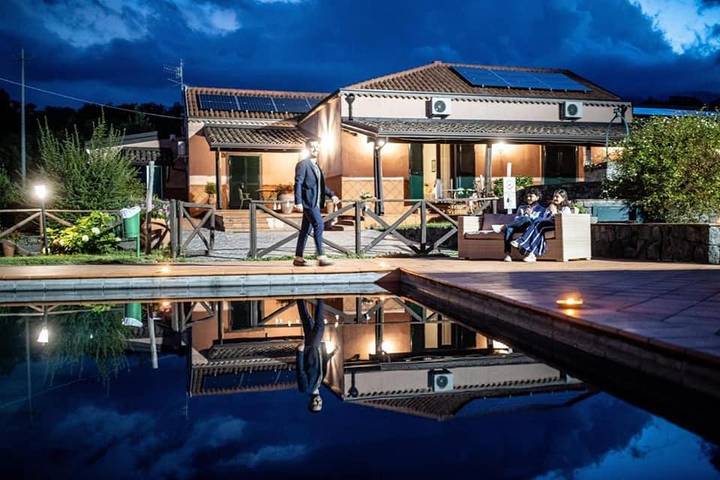Appartamento per 2 persone, con Balcone e Terrazza nonché Giardino e Piscina a Milo
