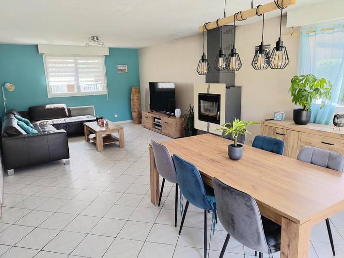 Location de vacances pour 8 personnes, avec Terrasse ainsi que Jardin et Vue à Fauquembergues