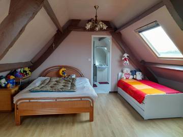 Gîte pour 3 personnes, avec vue ainsi que jardin et balcon à Cerisy-Belle-Étoile